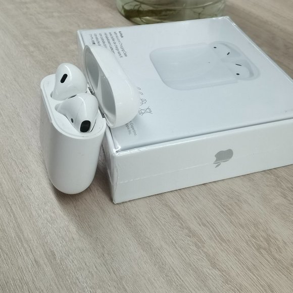 🎁White apple❤️ earphones Airpods❤️✨ - Picture 2 of 3